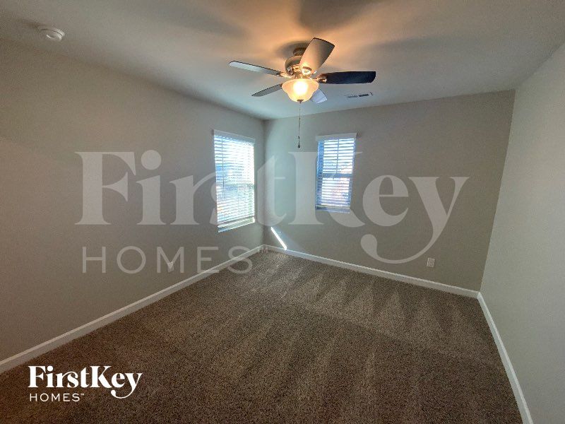 Building Photo - 11733 Mesquite Rd