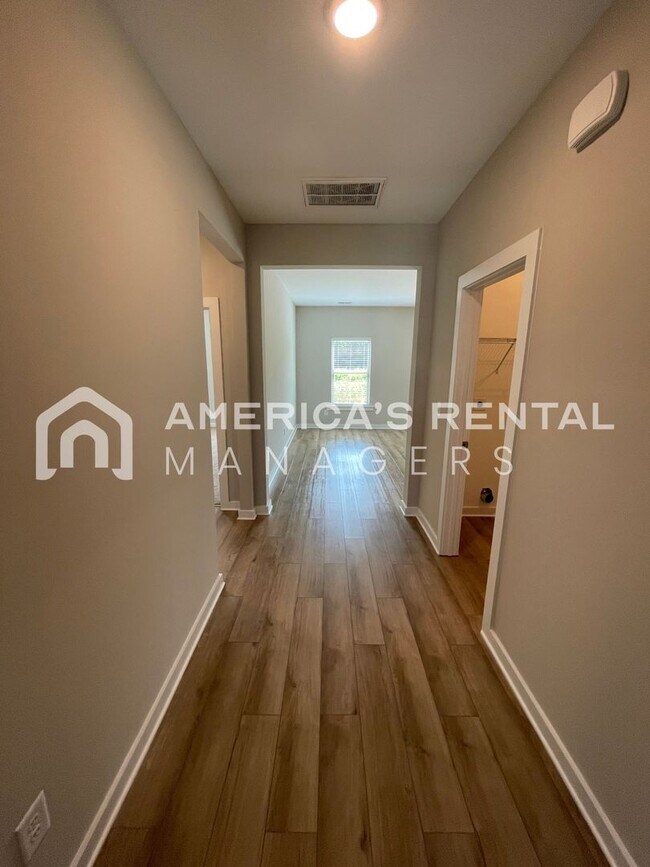 Building Photo - Home for Rent in Jasper, AL!!!  View with 48 Hours Notice!