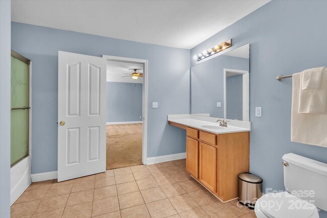 Building Photo - 15635 Normans Landing Dr