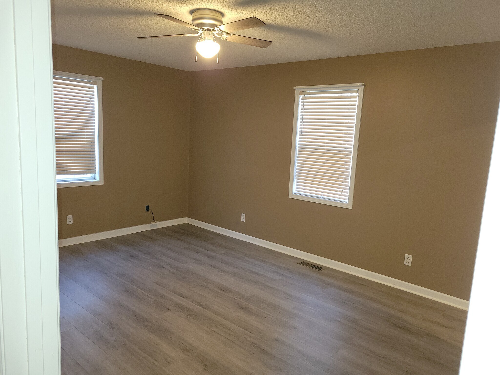 Building Photo - 64 Howard Carr Rd