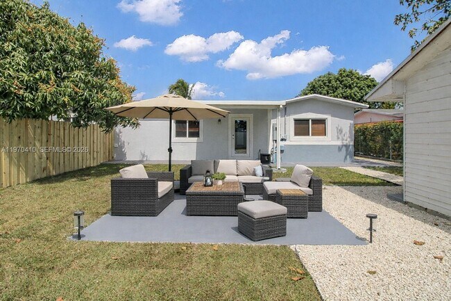 Building Photo - 11740 SW 182nd Terrace