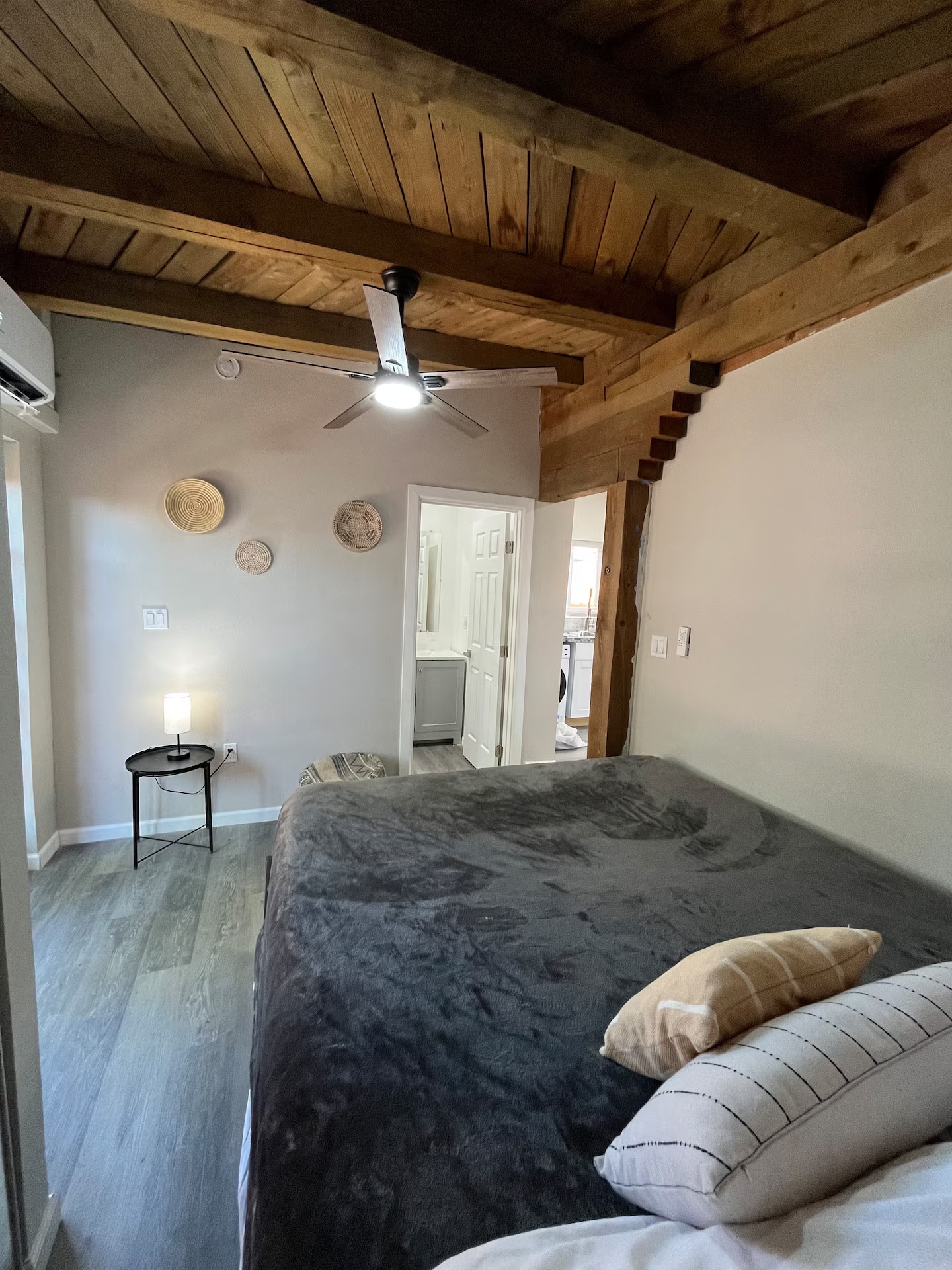 Building Photo - 1204 Sawmill Rd NW