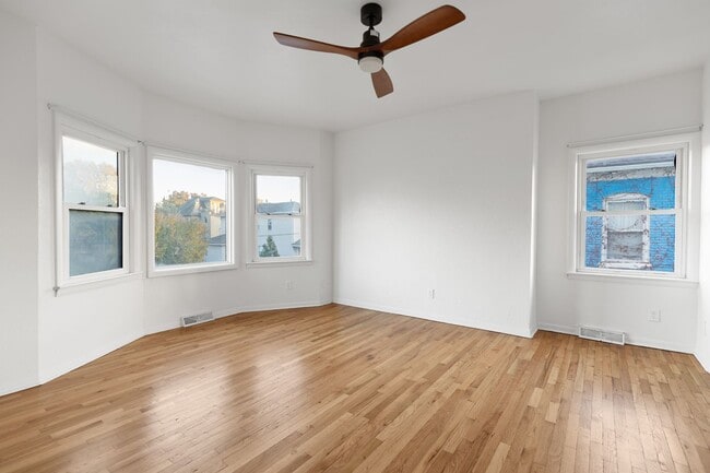 Building Photo - Pendleton Heights 4BR—Updated Historic Charm + Modern Comforts | 2,300 sq ft