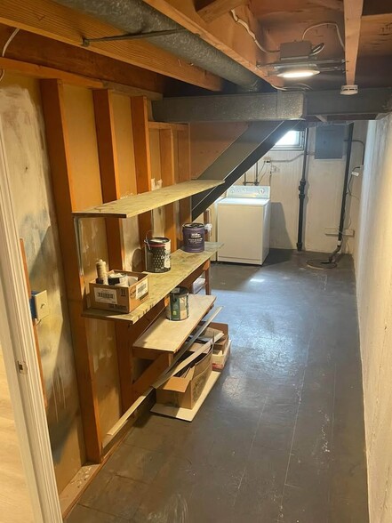 Building Photo - 5307 Crestside Ln