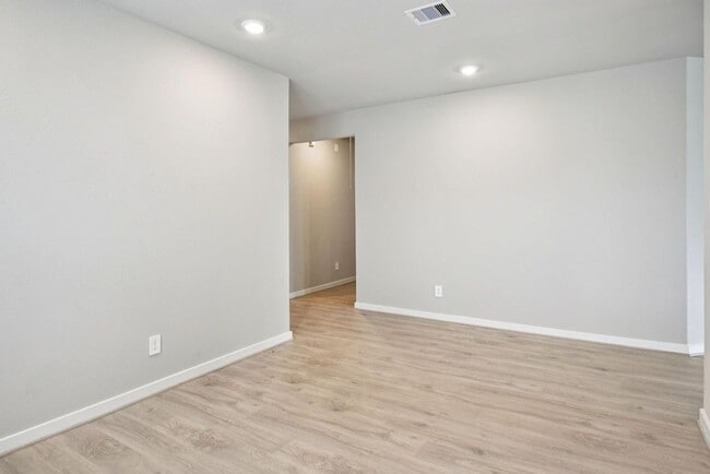 Building Photo - 2131 Rawls Ranch Ct