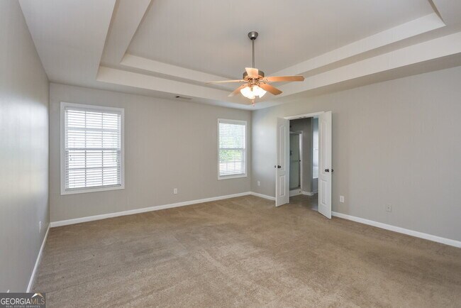 Building Photo - 6492 Grand Hickory Dr