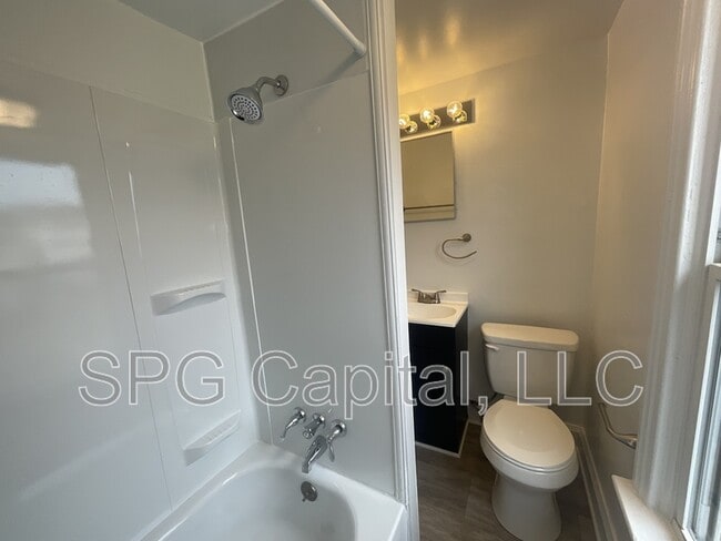 Building Photo - 103 Witherspoon Ave