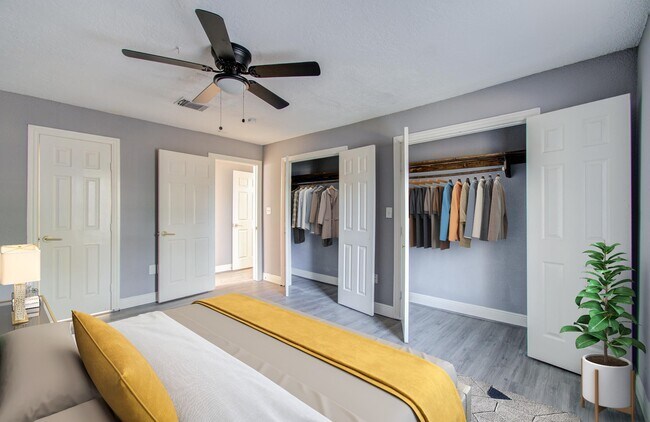 Building Photo - 556 Brandon Rd