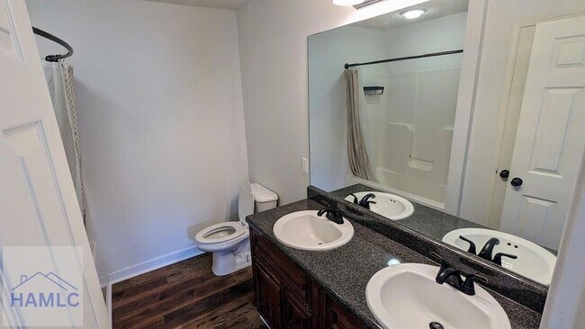 Building Photo - 605 Atkinson Dr