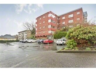 Primary Photo - Edgecliff