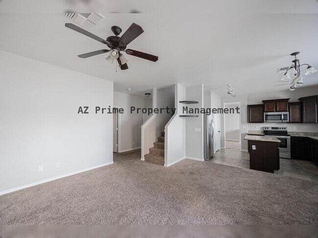 Building Photo - 7422 S 27th Way