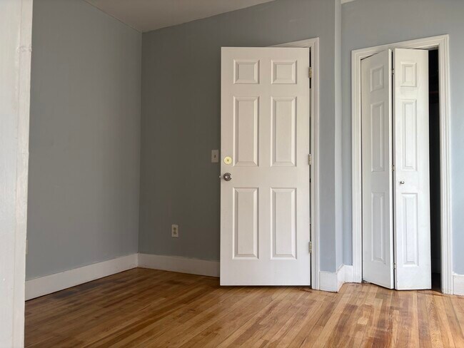 Building Photo - 47-49 Irion Street, Waterbury CT 06704