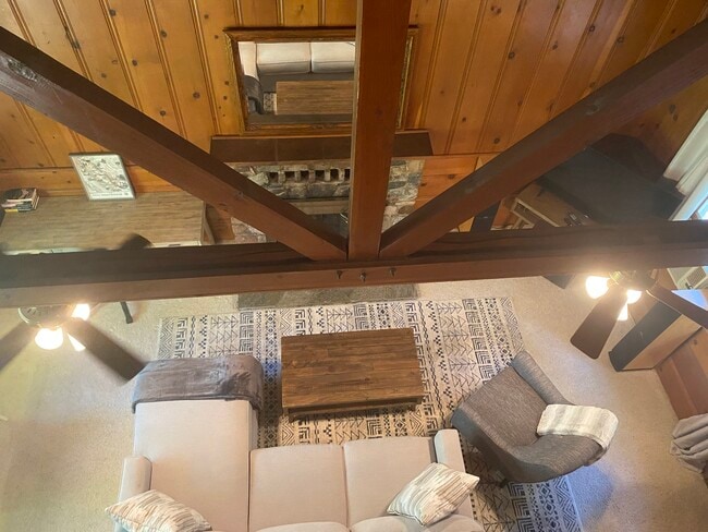 Building Photo - 24861 Faulhorn Dr