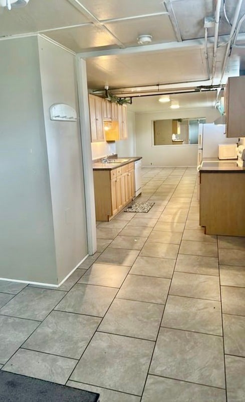 Building Photo - 2732 Eldridge Ave