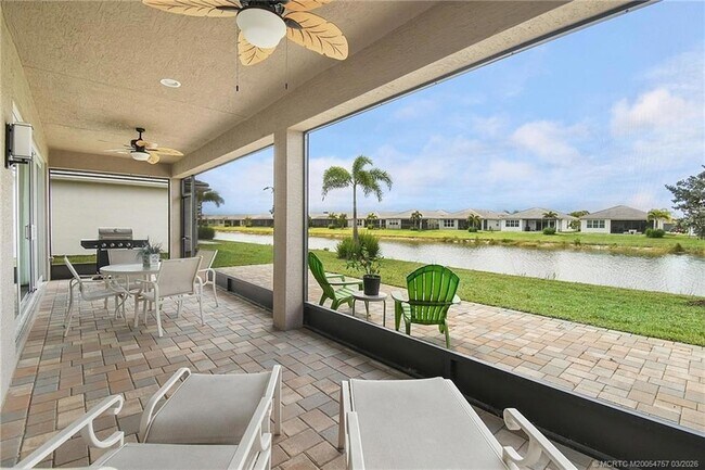 Building Photo - 11933 SW Coral Cove Pkwy
