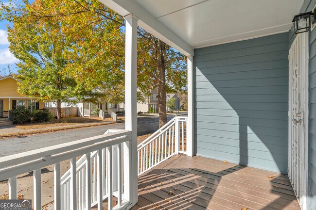 Building Photo - 1040 Thomasville Estates Dr SE