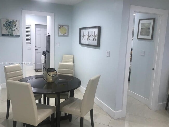 Building Photo - 7921 Abbott Ave