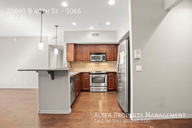 Building Photo - 20660 N 40th St