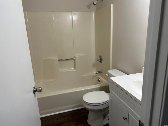 Building Photo - 6850 King Arthur Dr