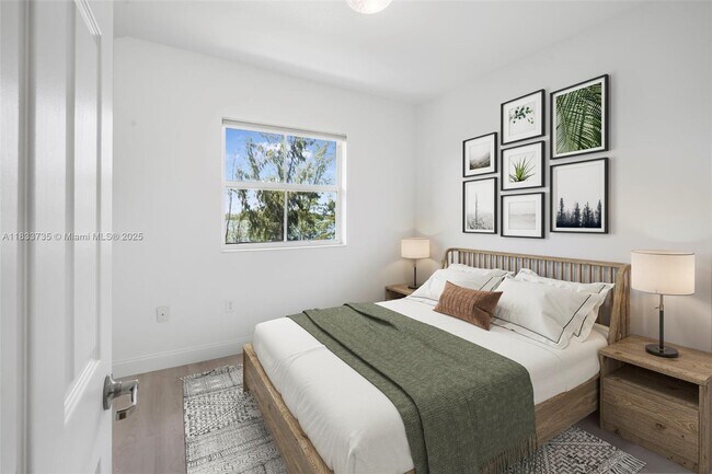 Building Photo - 8650 NW 97th Ave