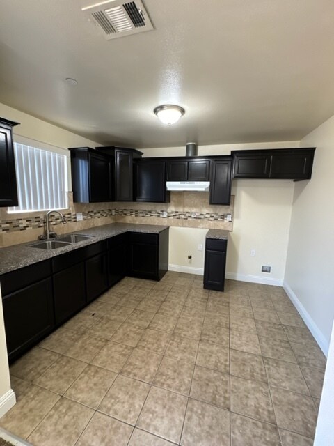 Building Photo - 221-223 W 88th Street