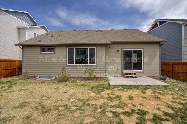 Building Photo - 2662 Shawnee Dr