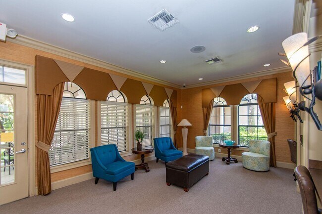 Building Photo - 6470 Borasco Dr