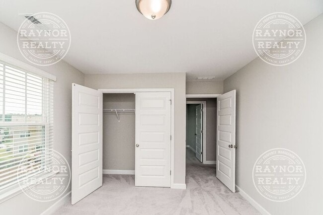 Building Photo - 545 Hawksbill Dr