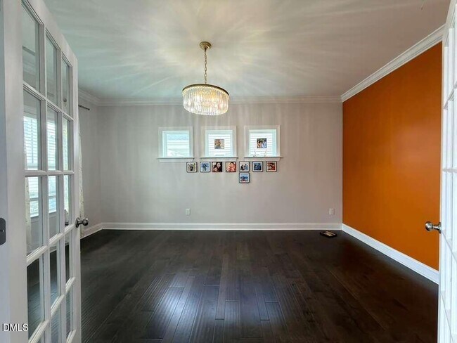 Building Photo - 513 Acerno Dr