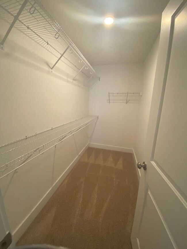 Building Photo - Spacious, Modern Home Convenient to Shopping, Parks, Schools & Tyndall AFB! *SPECIAL: 1/2 OFF 1st...