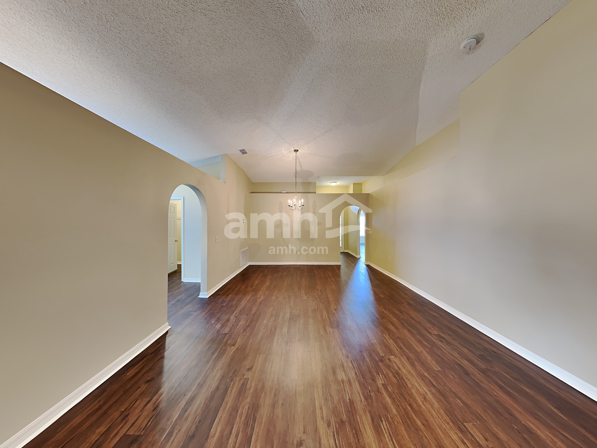 Building Photo - 4045 Half Moon Cir