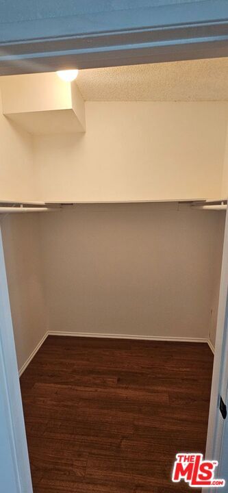 Building Photo - 2349 S Bentley Ave