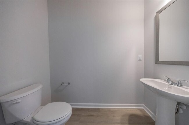 Building Photo - 931 Park Pl St