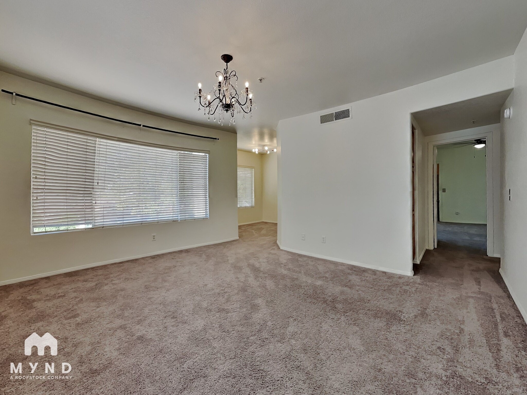 Building Photo - 1825 W Ray Rd