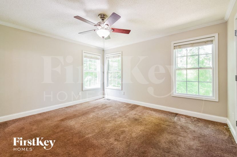 Building Photo - 161 Garrison Ct