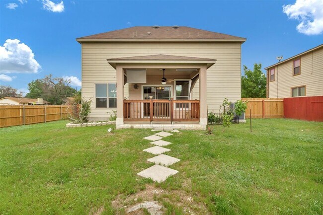 Building Photo - 1609 Bayland St