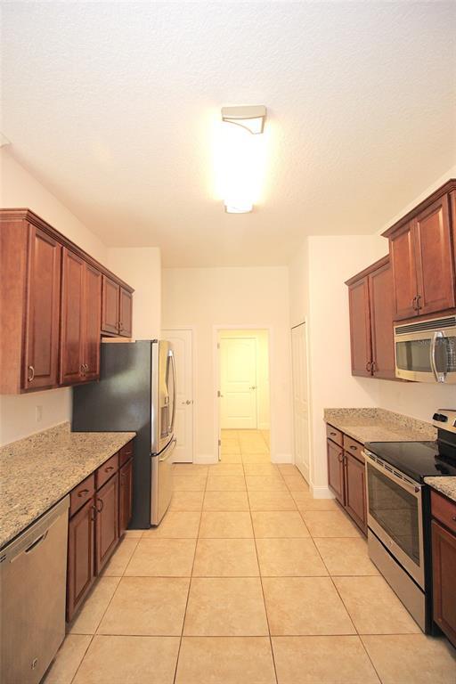 Building Photo - 76 Folson Ln