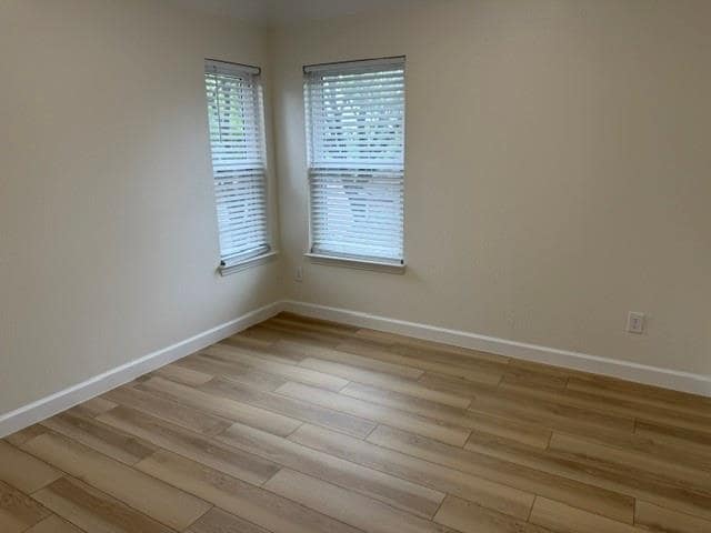 Building Photo - 618 W Muirfield Rd