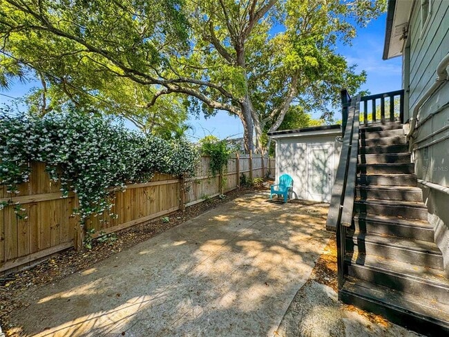 Building Photo - 3631 Park St N