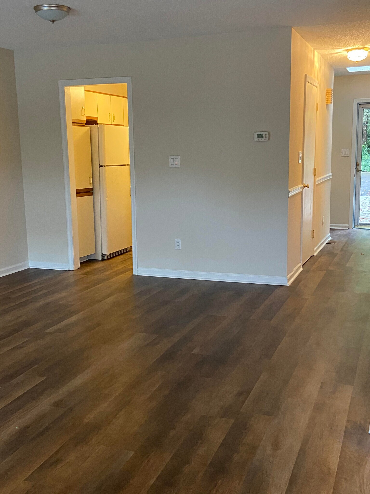 Building Photo - 3812 Summerwood Ct