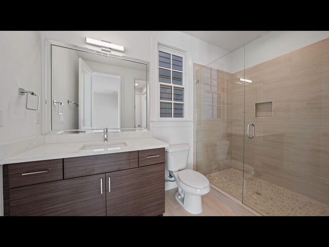 Building Photo - NEW CONSTRUCTION 4 bedroom home in Downtown Memphis