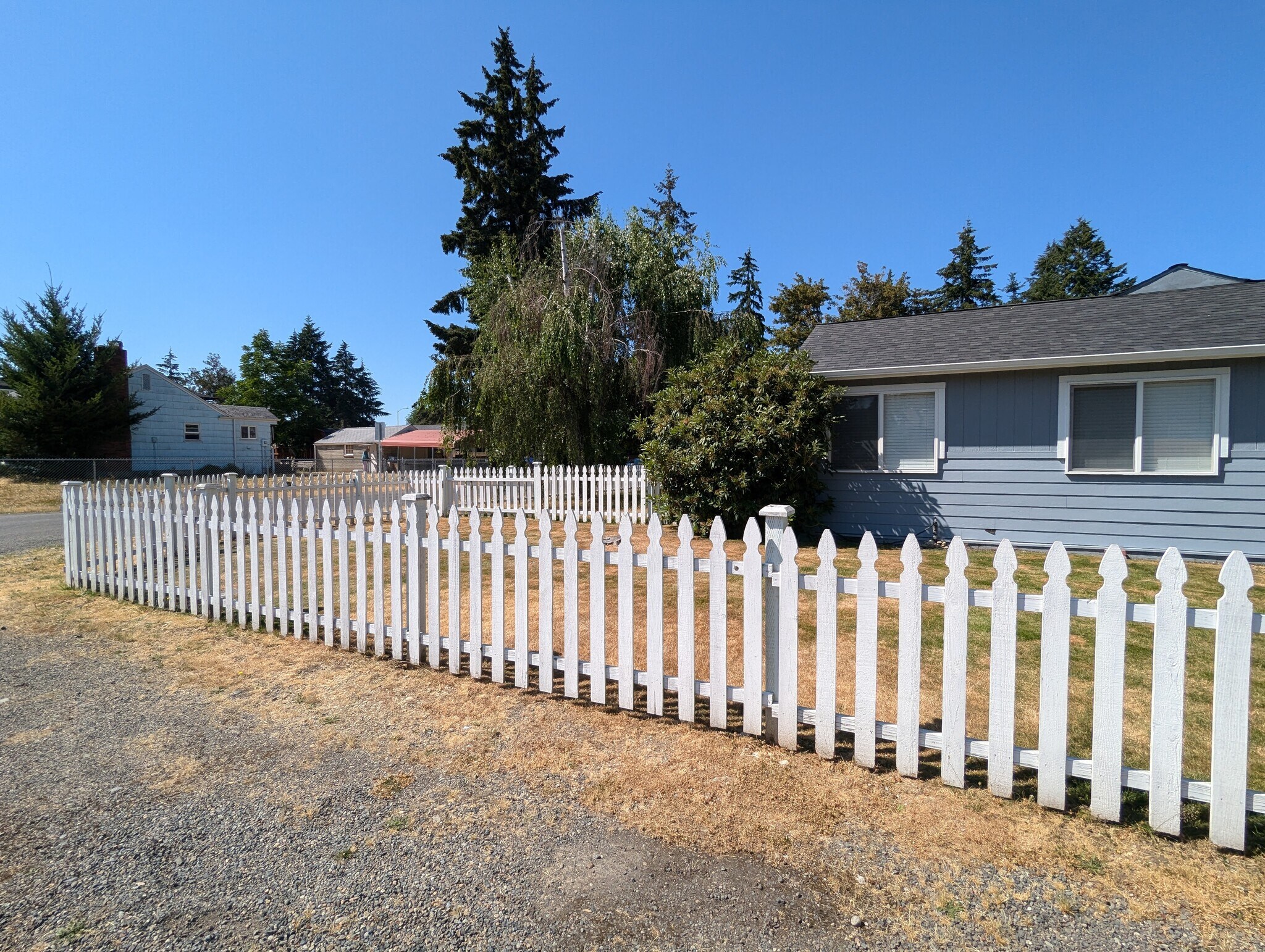 Building Photo - 821 S 117th St