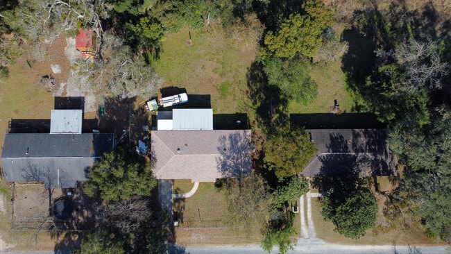 Building Photo - 1499 NE 59th St