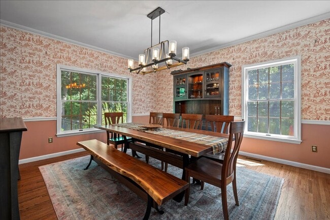Building Photo - Private Pool, Fireplace & Endless Charm — Cross River, NY