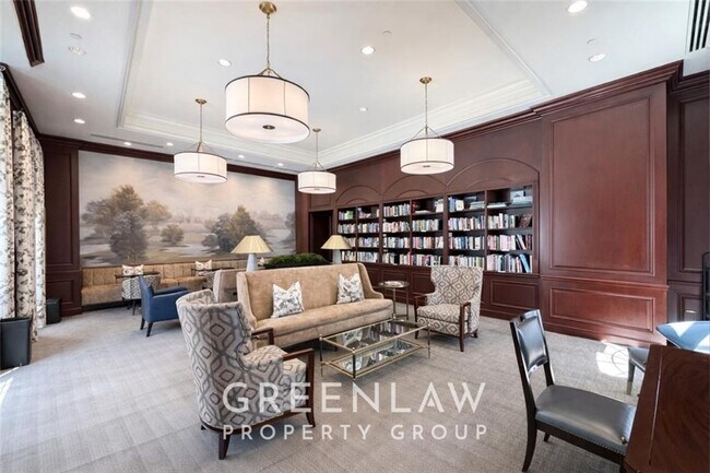 Building Photo - 195 14th St NE