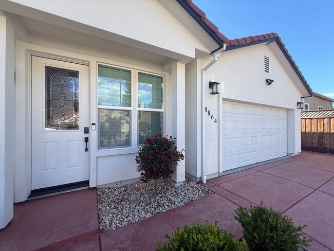 Building Photo - New Build in Established Neighborhood