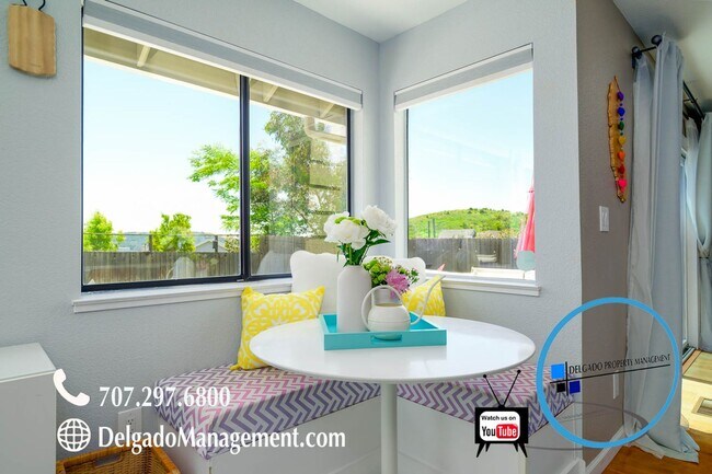 Building Photo - Gorgeous Glen Cove Property Available Soon!