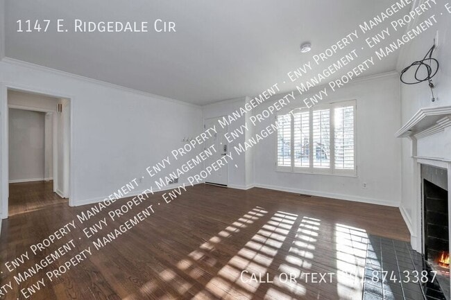 Building Photo - 1147 E Ridgedale Cir