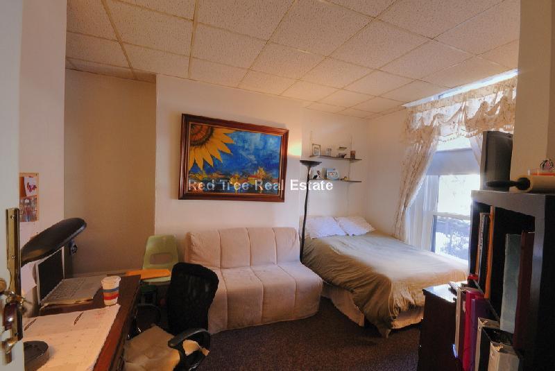 Building Photo - 405 Beacon St