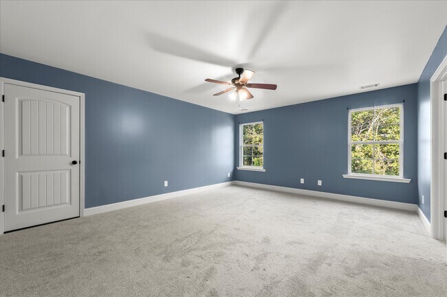 Building Photo - 2712 Big Dog Tr